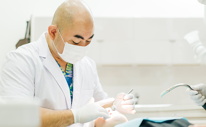 日本接着歯学会専門医である代表は補綴接着を重視しています